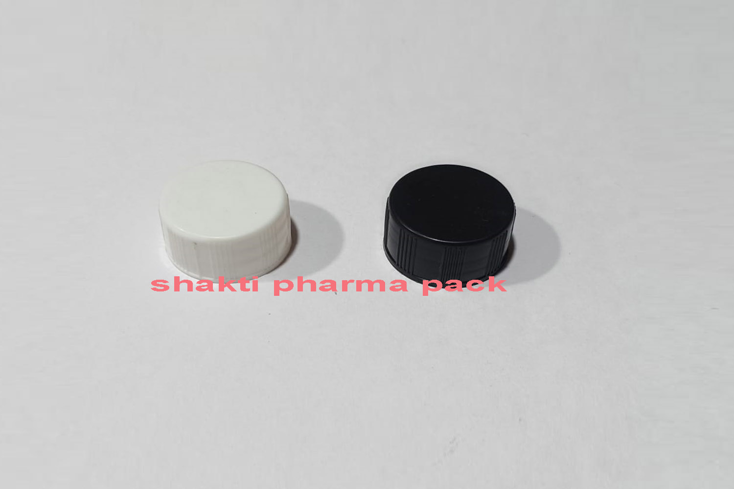25MM SIMPLE CLOSURE CAP BLACK WHITE